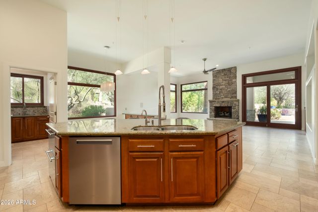 25823 N WRANGLER Road, Scottsdale, AZ 85255