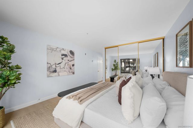 1235 Parker Pl 2F, San Diego, CA 92109