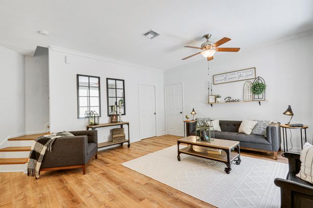 1922 SE Niceville Drive, Port St Lucie, FL 34952