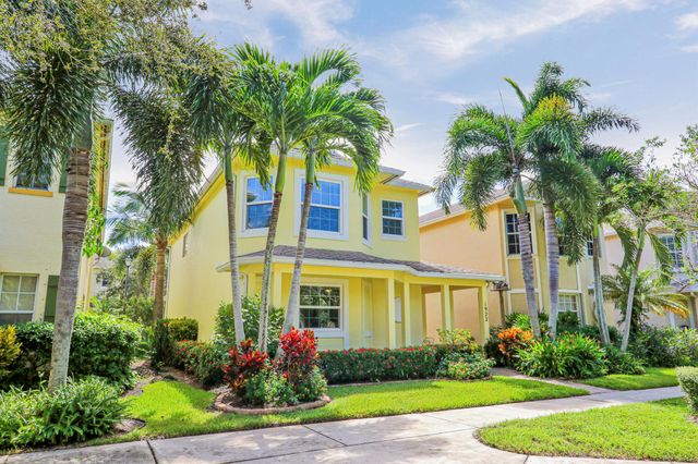 1922 SE Niceville Drive, Port St Lucie, FL 34952