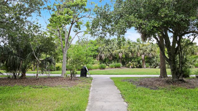 1922 SE Niceville Drive, Port St Lucie, FL 34952