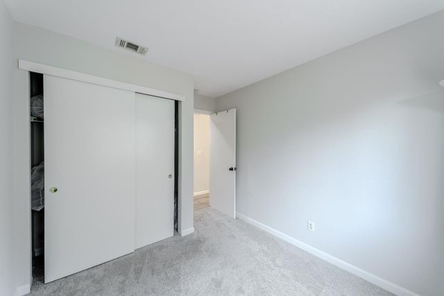 7044 Plume Way, Elk Grove, CA 95758