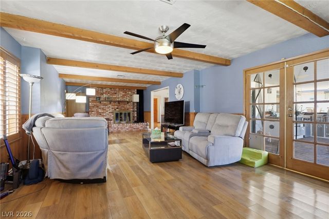 1209 Oak Tree Lane, Las Vegas, NV 89108