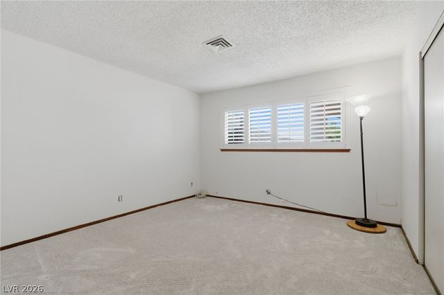1209 Oak Tree Lane, Las Vegas, NV 89108