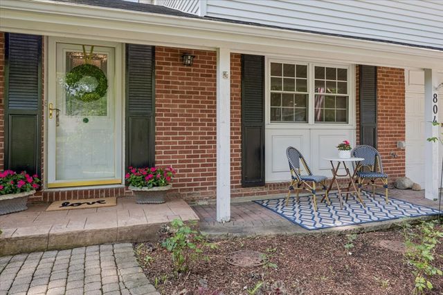 804 N Wente Court, Palatine, IL 60074