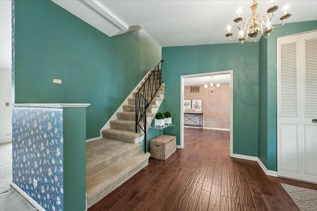 804 N Wente Court, Palatine, IL 60074
