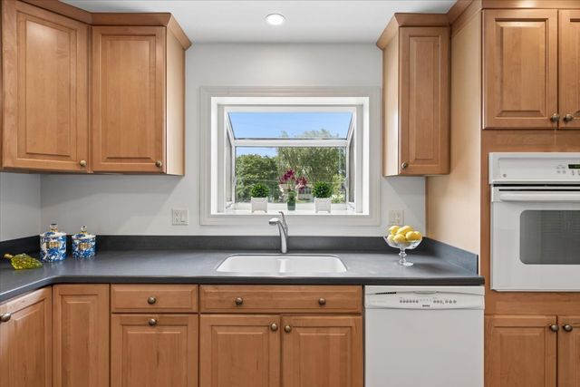804 N Wente Court, Palatine, IL 60074