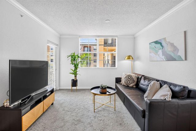 1801 N FLAGLER Drive 727, West Palm Beach, FL 33407