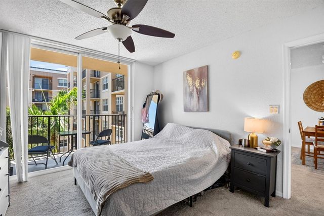 1801 N FLAGLER Drive 727, West Palm Beach, FL 33407