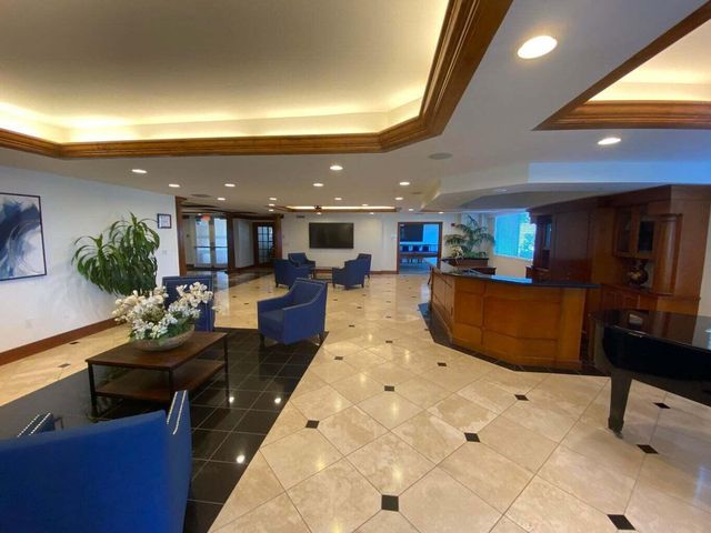 1801 N FLAGLER Drive 727, West Palm Beach, FL 33407