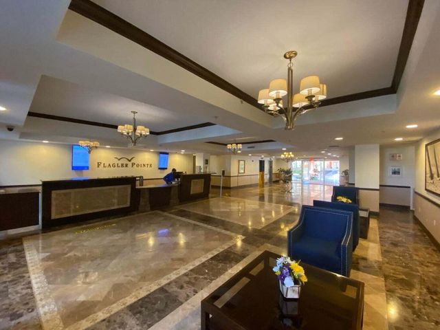 1801 N FLAGLER Drive 727, West Palm Beach, FL 33407