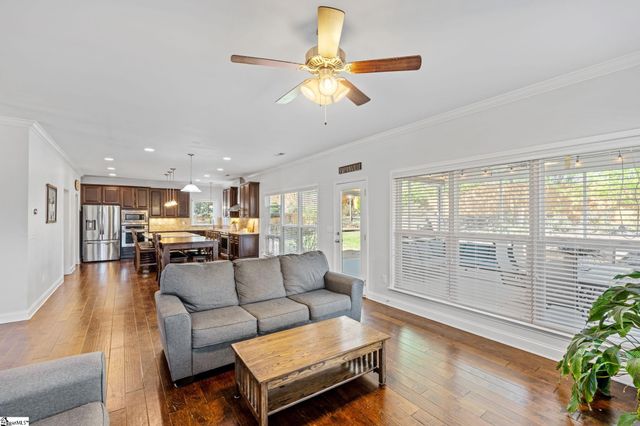 12 Glenbow Court, Simpsonville, SC 29680