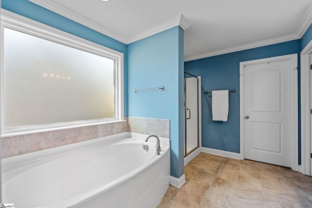 12 Glenbow Court, Simpsonville, SC 29680