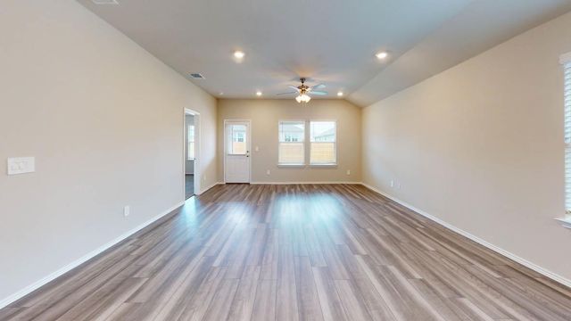 3049 Creekside Hills BLVD, Copperas Cove, TX 76522
