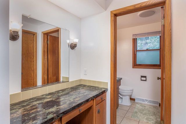 2024 N EUGENE STREET, Appleton, WI 54914