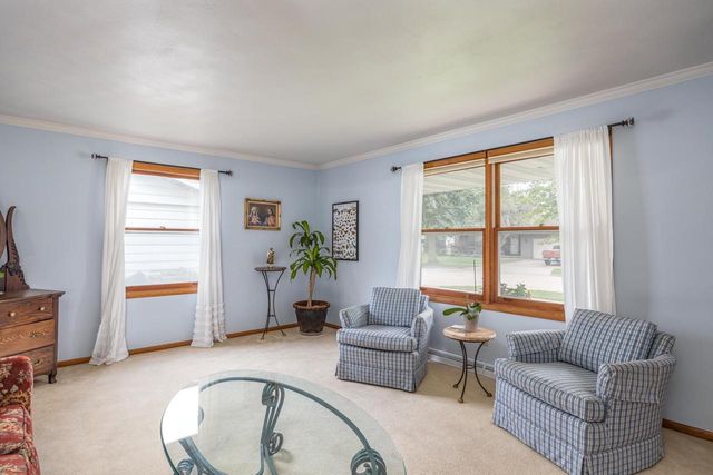 2024 N EUGENE STREET, Appleton, WI 54914