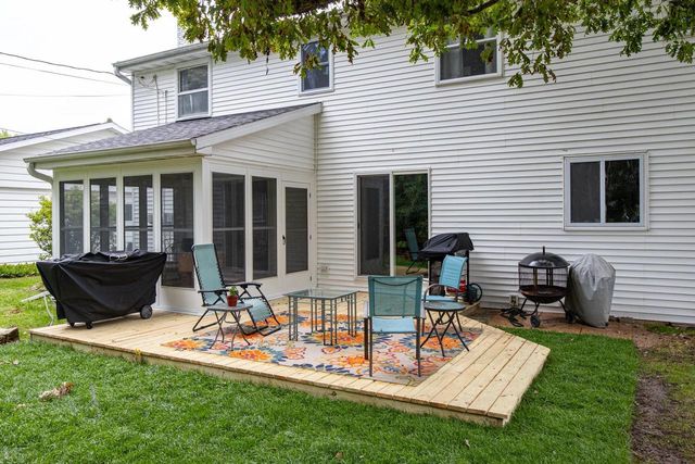 2024 N EUGENE STREET, Appleton, WI 54914