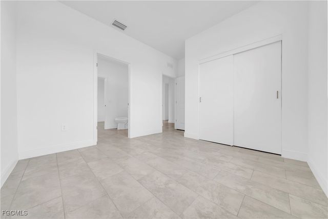 8070 Marsh CIR, Labelle, FL 33935