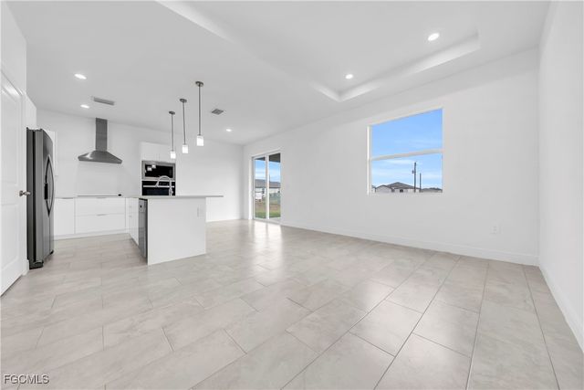 8070 Marsh CIR, Labelle, FL 33935