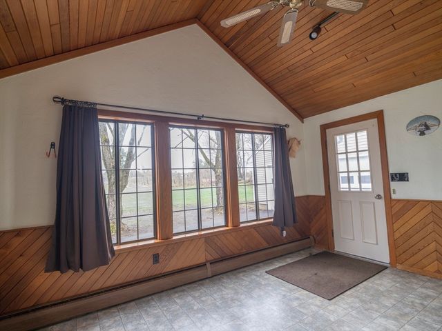 445 Green St, Northborough, MA 01532