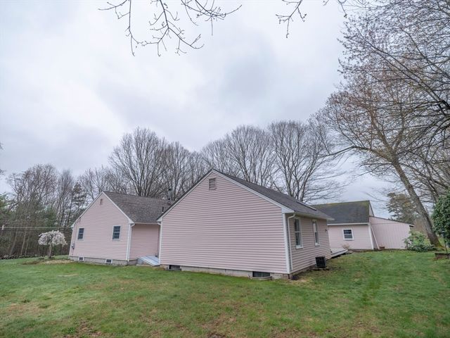 445 Green St, Northborough, MA 01532