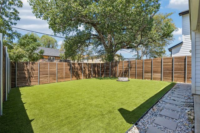 1955 Leath Street, Dallas, TX 75212
