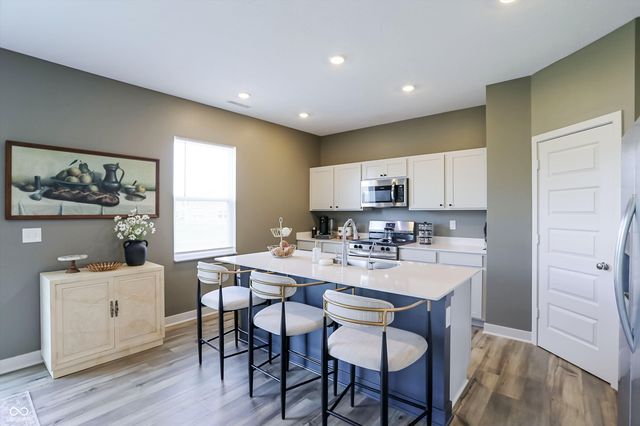 10242 Eagleton Place, Indianapolis, IN 46239