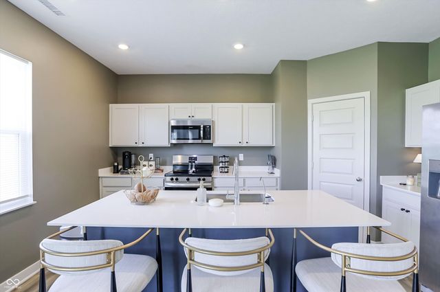 10242 Eagleton Place, Indianapolis, IN 46239