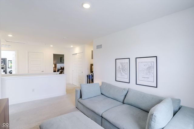 10242 Eagleton Place, Indianapolis, IN 46239