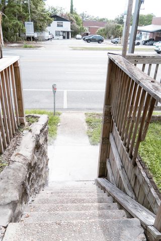 511 N MONROE STREET, Tallahassee, FL 32301