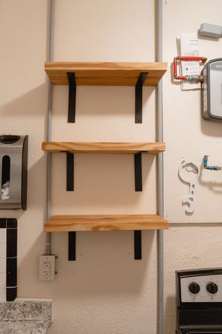 511 N MONROE STREET, Tallahassee, FL 32301