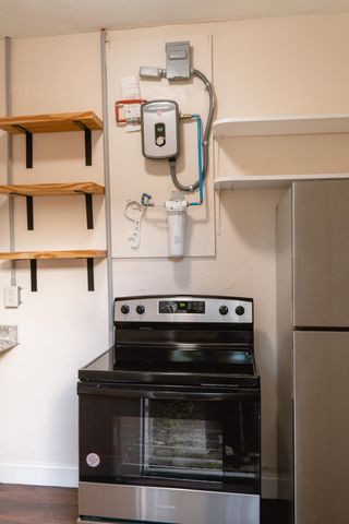 511 N MONROE STREET, Tallahassee, FL 32301