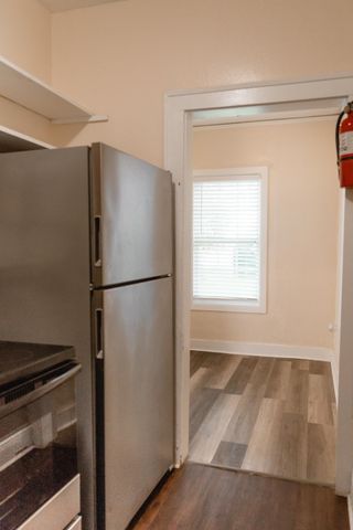 511 N MONROE STREET, Tallahassee, FL 32301