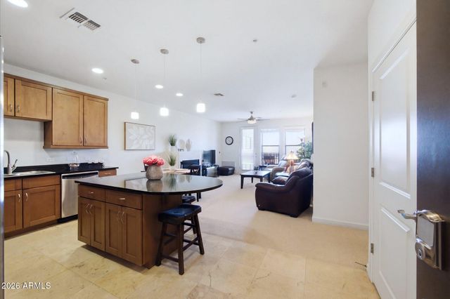 7291 N SCOTTSDALE Road 3013, Paradise Valley, AZ 85253
