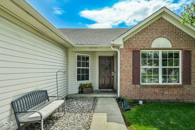 6623 Southern Ridge Drive, Indianapolis, IN 46237