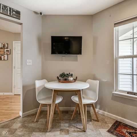 6623 Southern Ridge Drive, Indianapolis, IN 46237