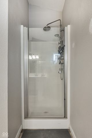 6623 Southern Ridge Drive, Indianapolis, IN 46237