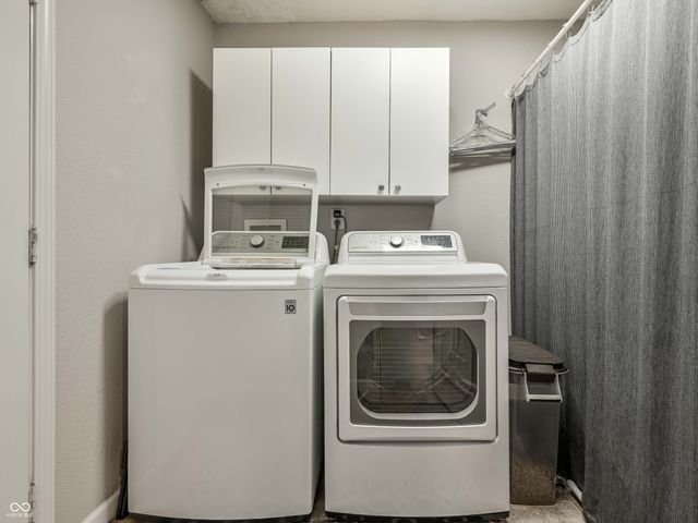 6623 Southern Ridge Drive, Indianapolis, IN 46237