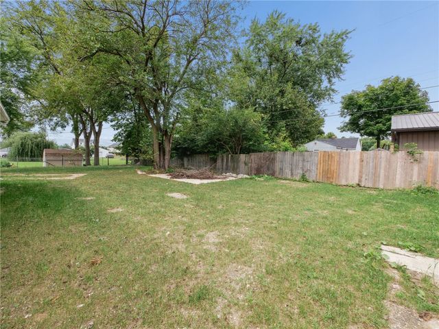 629 Little Meadow Drive, Dayton, OH 45404