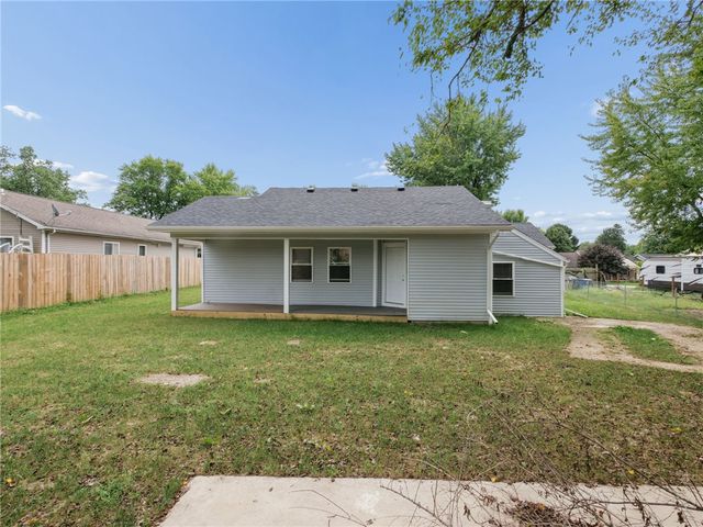 629 Little Meadow Drive, Dayton, OH 45404