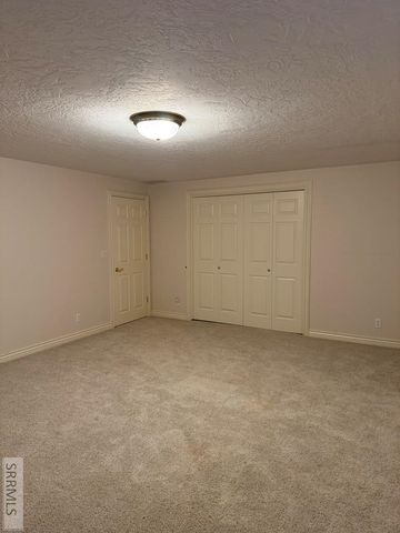 3453 Sun Circle, Idaho Falls, ID 83404