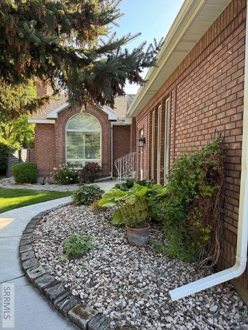 3453 Sun Circle, Idaho Falls, ID 83404