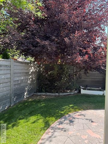 3453 Sun Circle, Idaho Falls, ID 83404