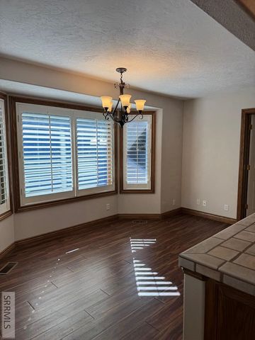 3453 Sun Circle, Idaho Falls, ID 83404