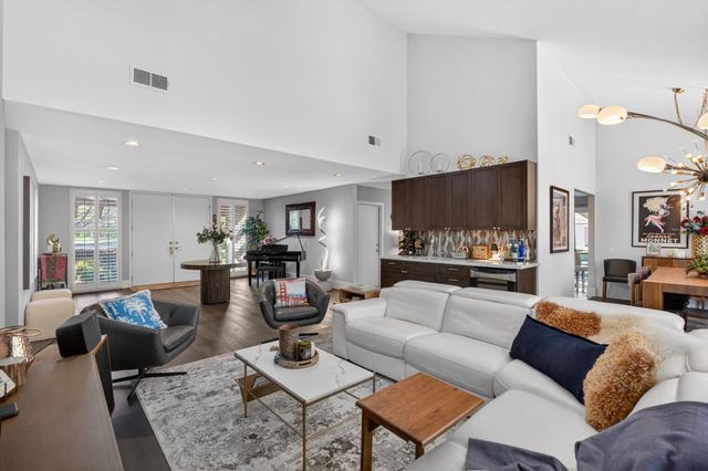 11334 Mother Lode Cir, Gold River, CA 95670