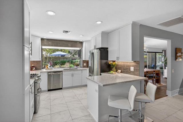 11334 Mother Lode Cir, Gold River, CA 95670