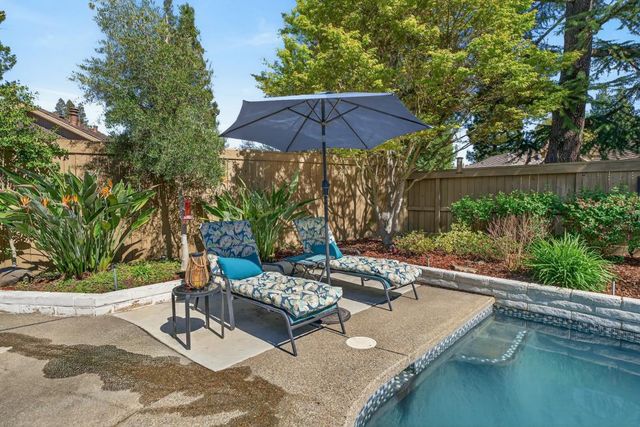 11334 Mother Lode Cir, Gold River, CA 95670