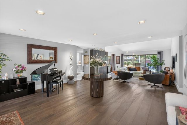 11334 Mother Lode Cir, Gold River, CA 95670