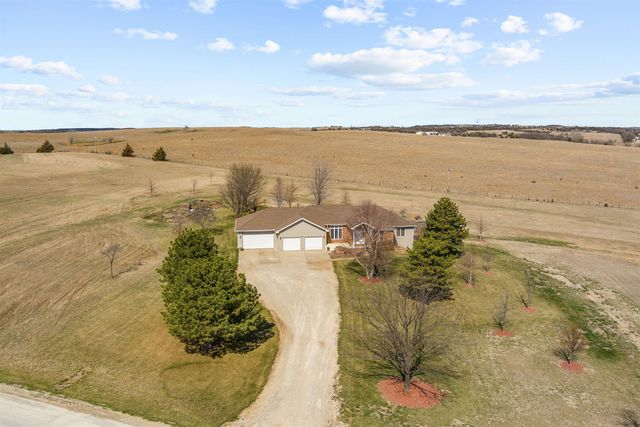 220 Prairie Ridge Rd., Salina, KS 67401
