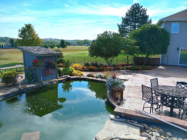 220 Prairie Ridge Rd., Salina, KS 67401